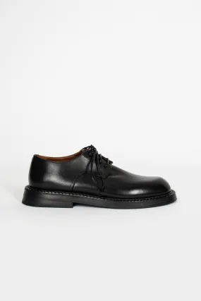 Fashionable Alluce Black Derby