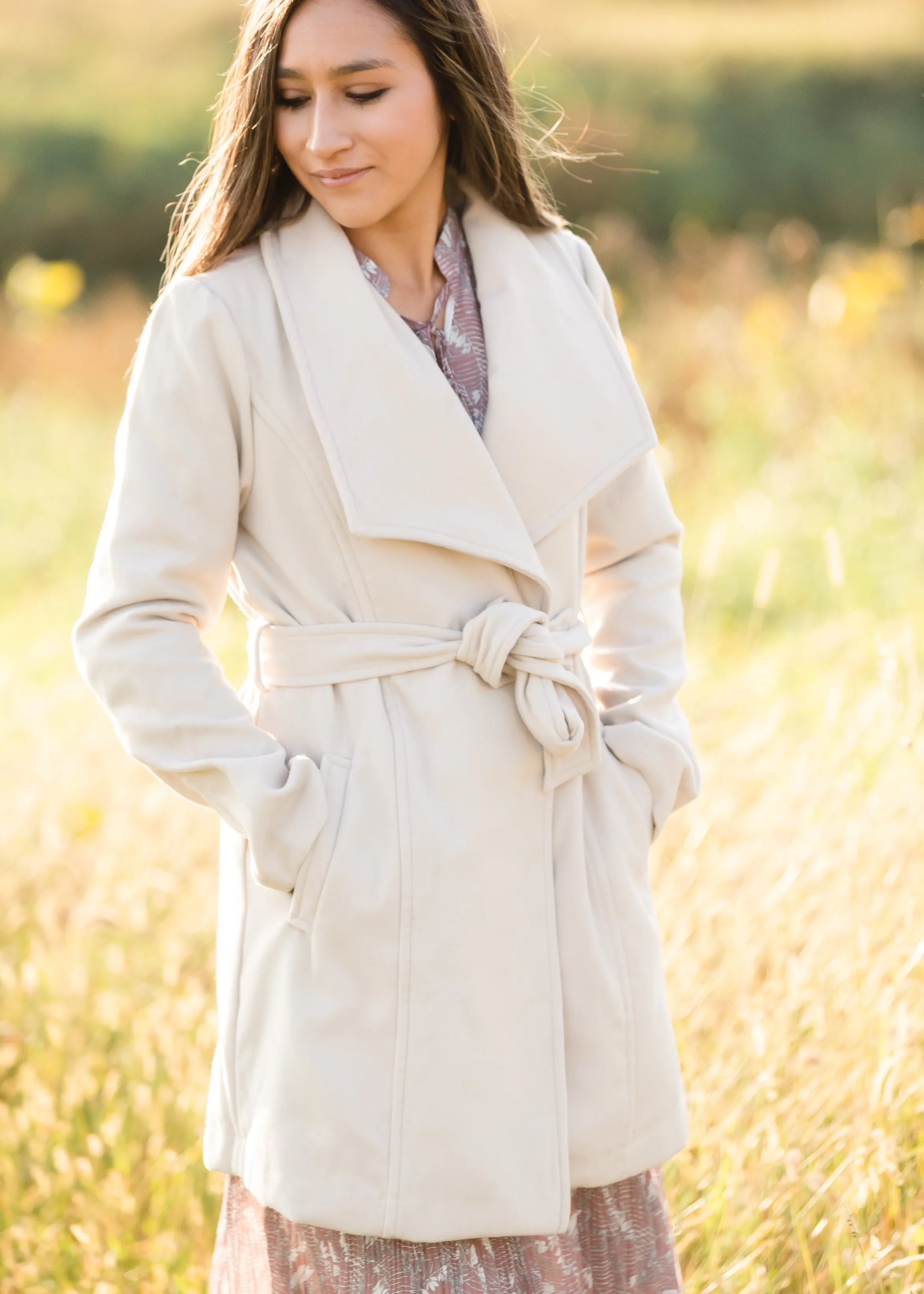 Final sale beige collared belted fleece coat