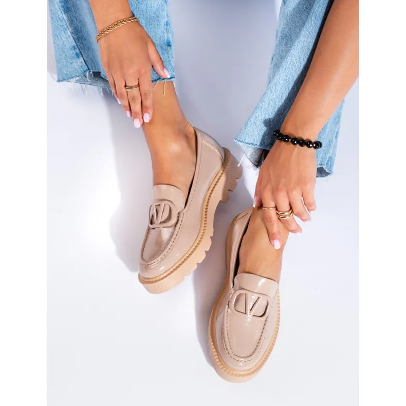 Beige moccasins thick platform Shelovet