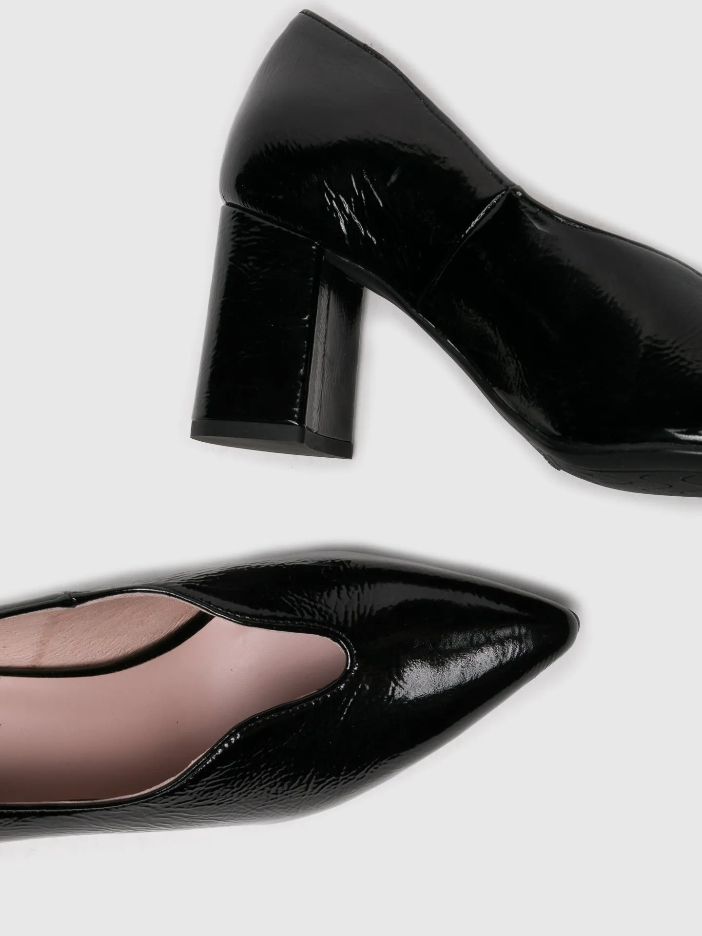 Black Pointed Toe Shoes