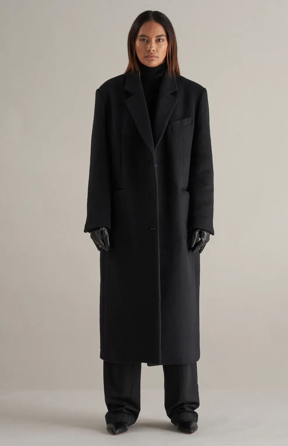 Black Wool Coat - Beni Single Breasted