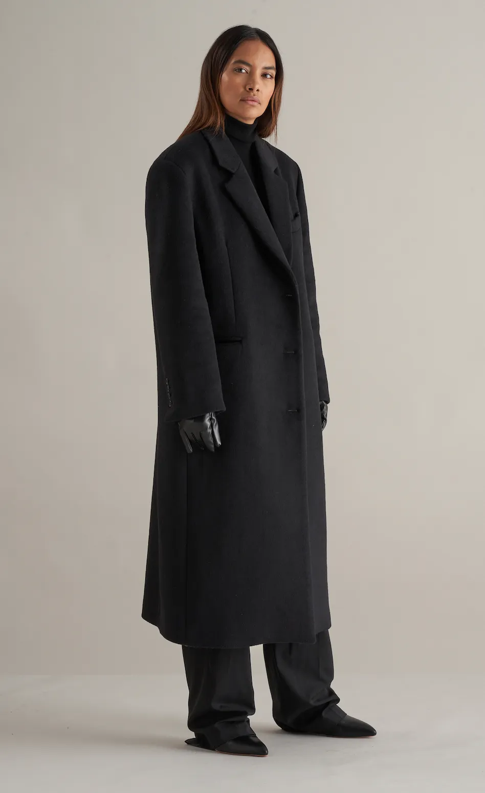 Black Wool Coat - Beni Single Breasted