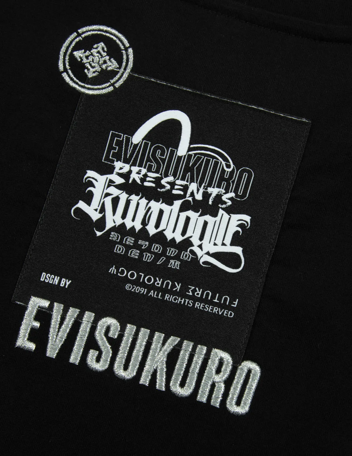 Calligraphy Logo Printed Label T-shirt