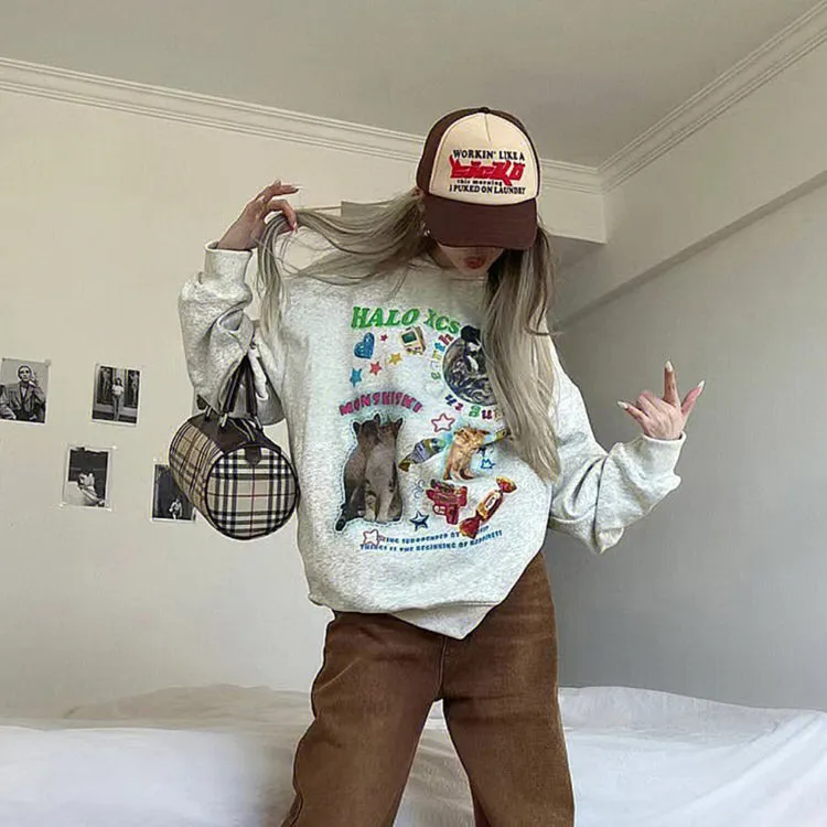 Cat Planet Graphic Sweatshirt