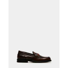 Timeless leather loafers