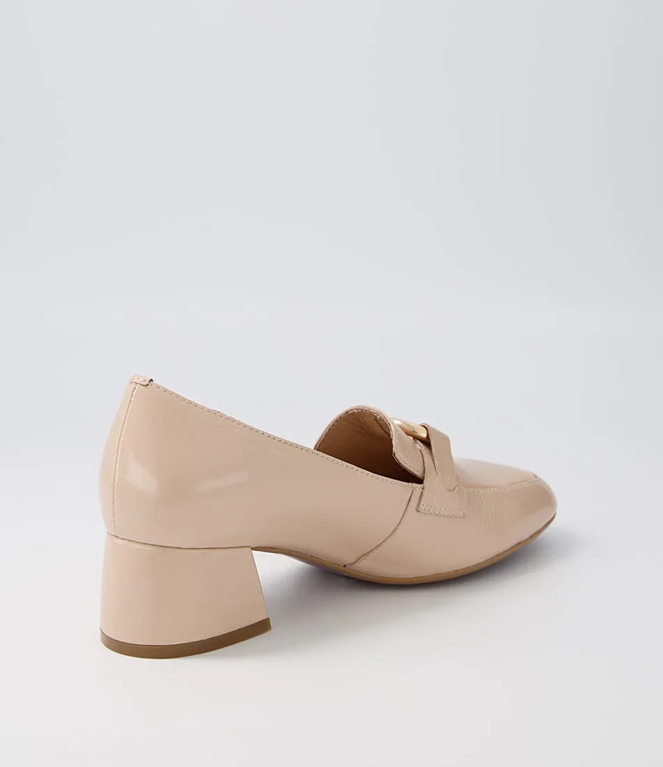 DJANGO & JULIETTE Comal Latte Patent Leather Heels