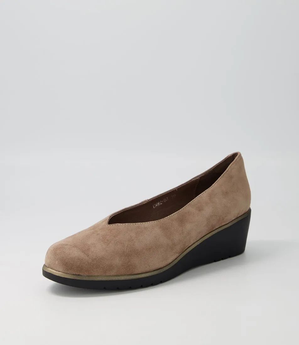 DJANGO & JULIETTE Umme Taupe Suede Heels