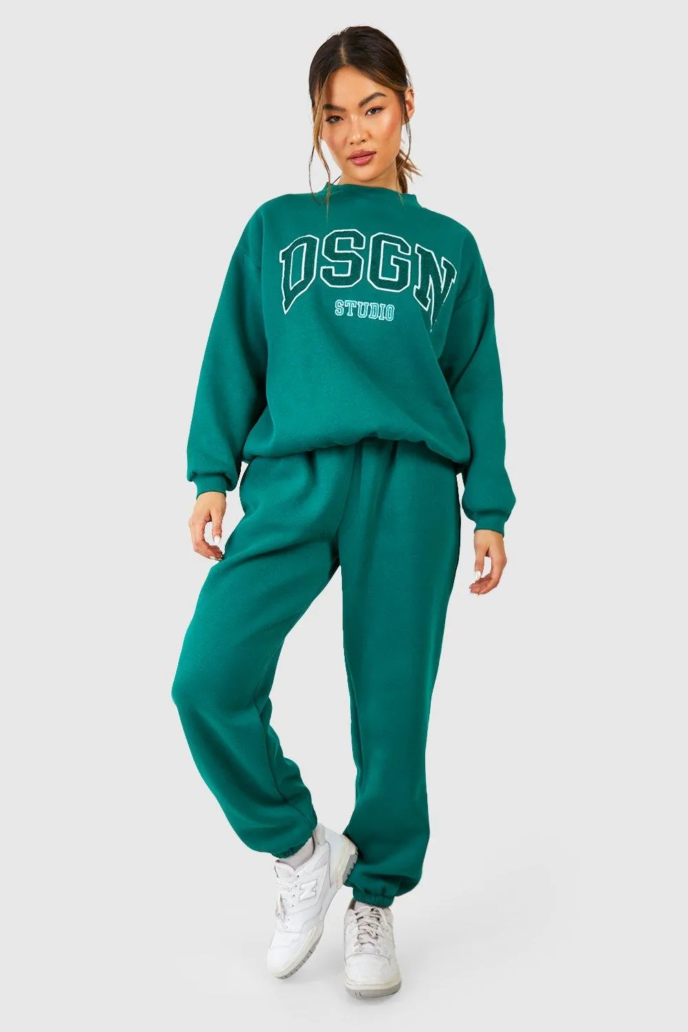 Dsgn Studio Toweling Applique Sweatshirt Tracksuit