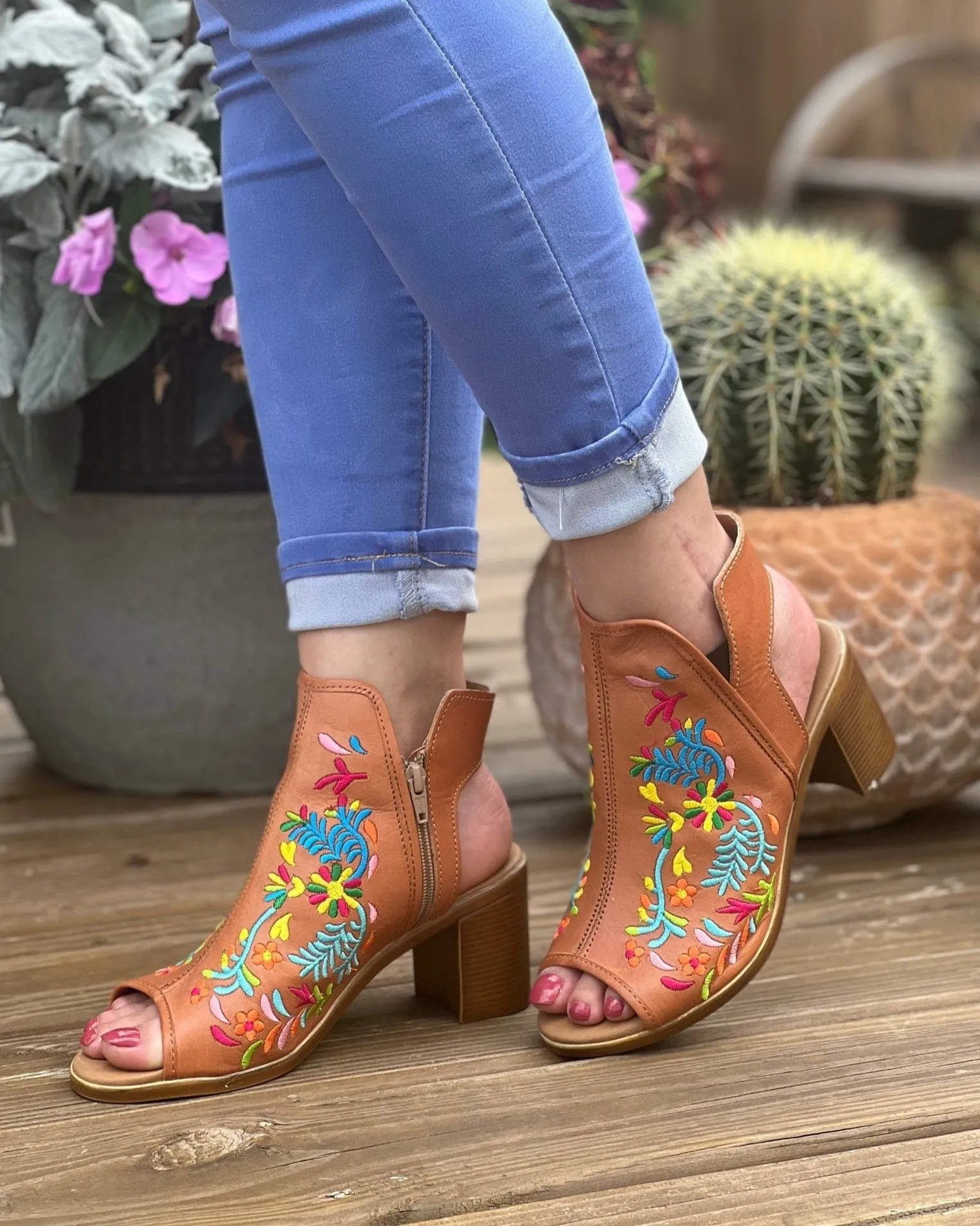 Frida Heels