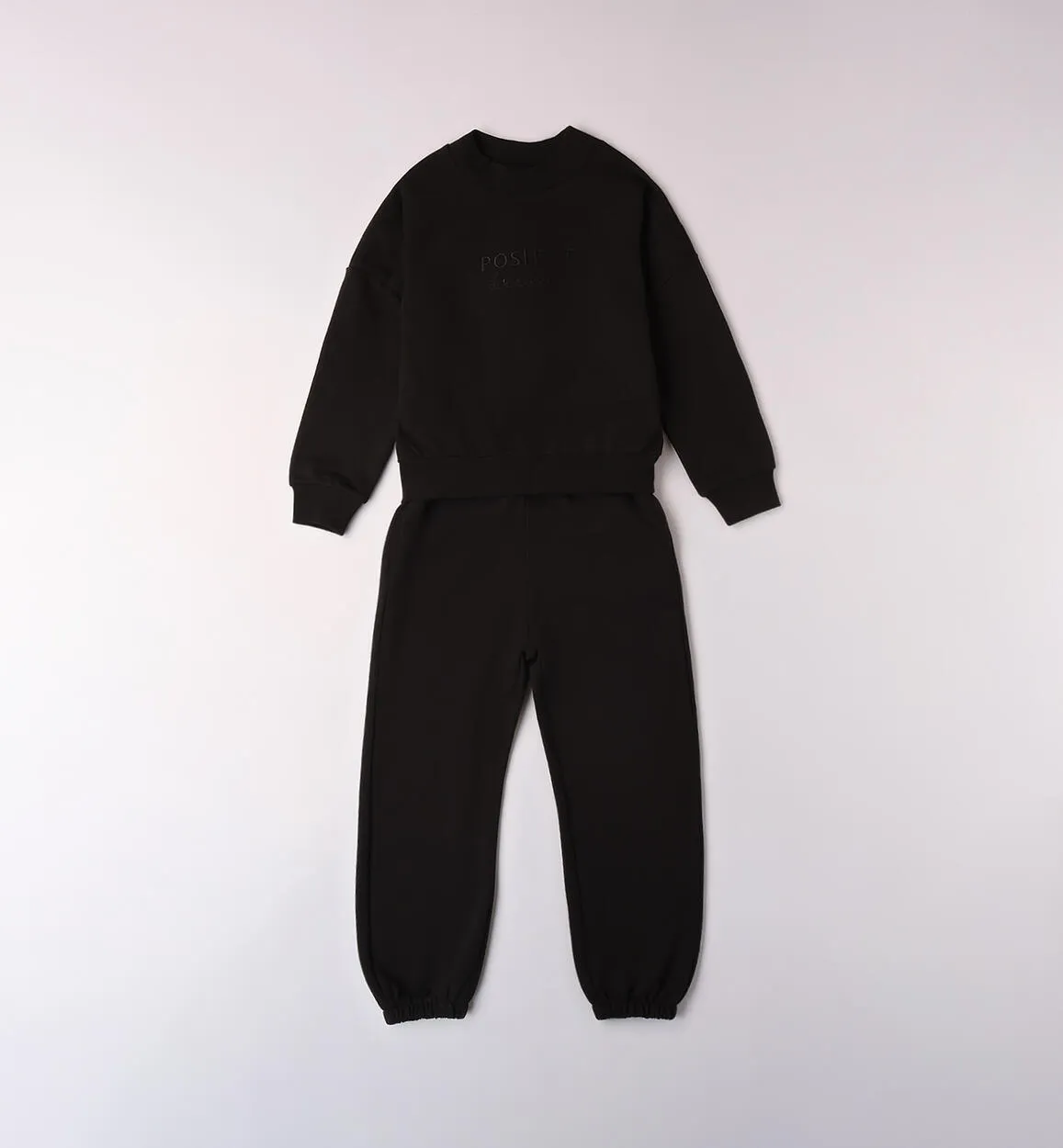 Girl's tracksuit