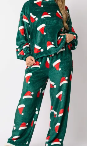 Green Comfy Christmas Hat Pajama Set