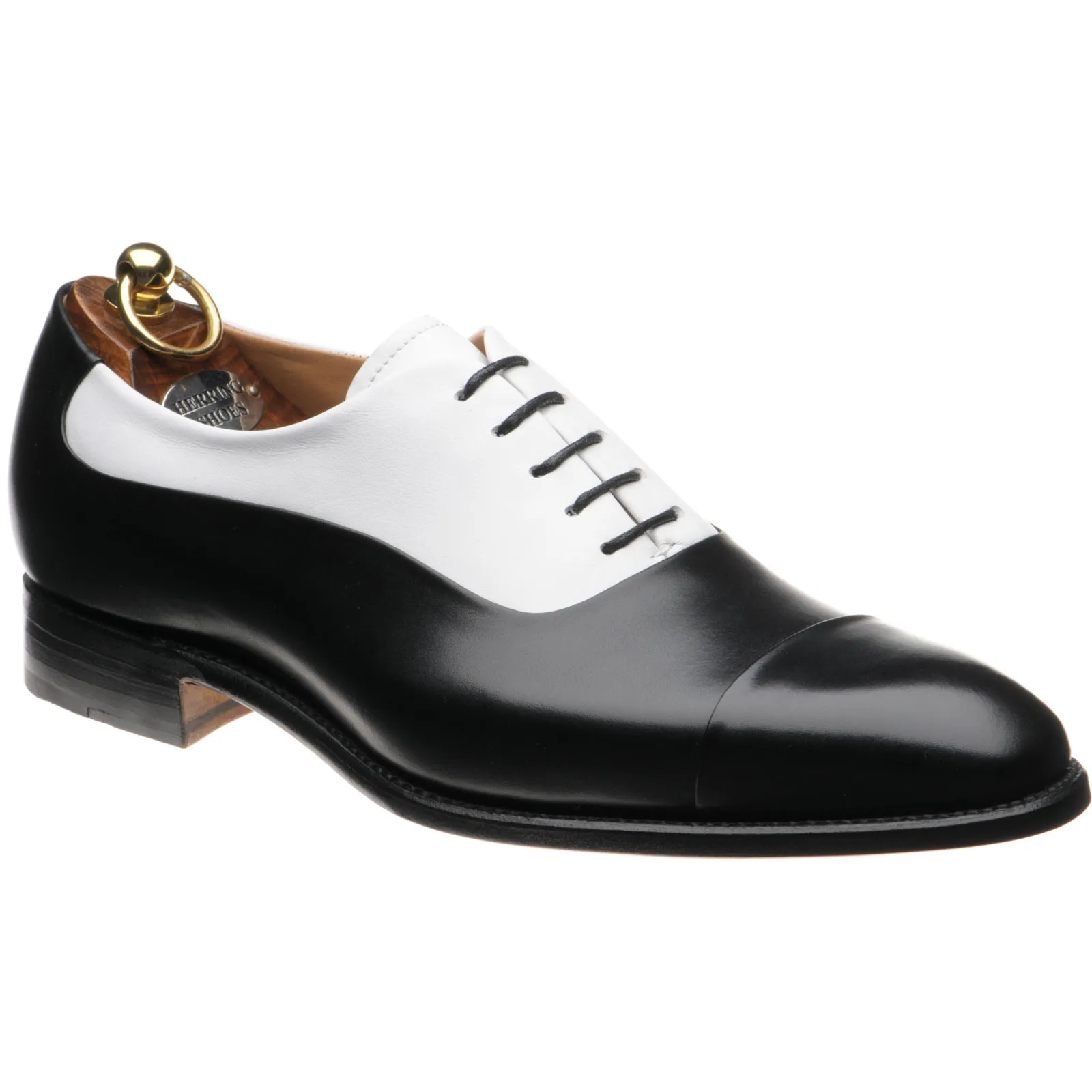 Gusbourne dual-color men's Oxfords - Shop now.