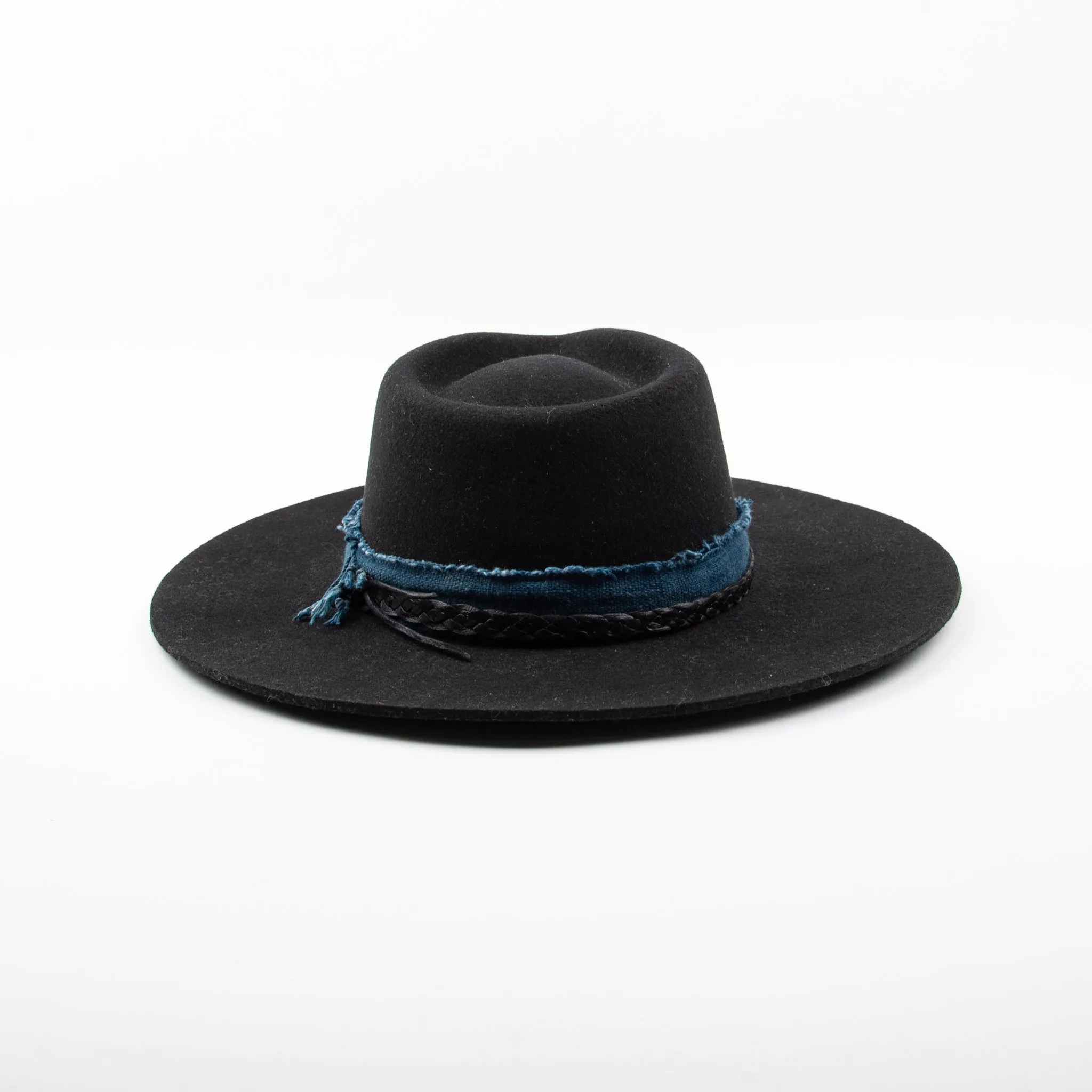 Hampui Teardop Hat  Black 