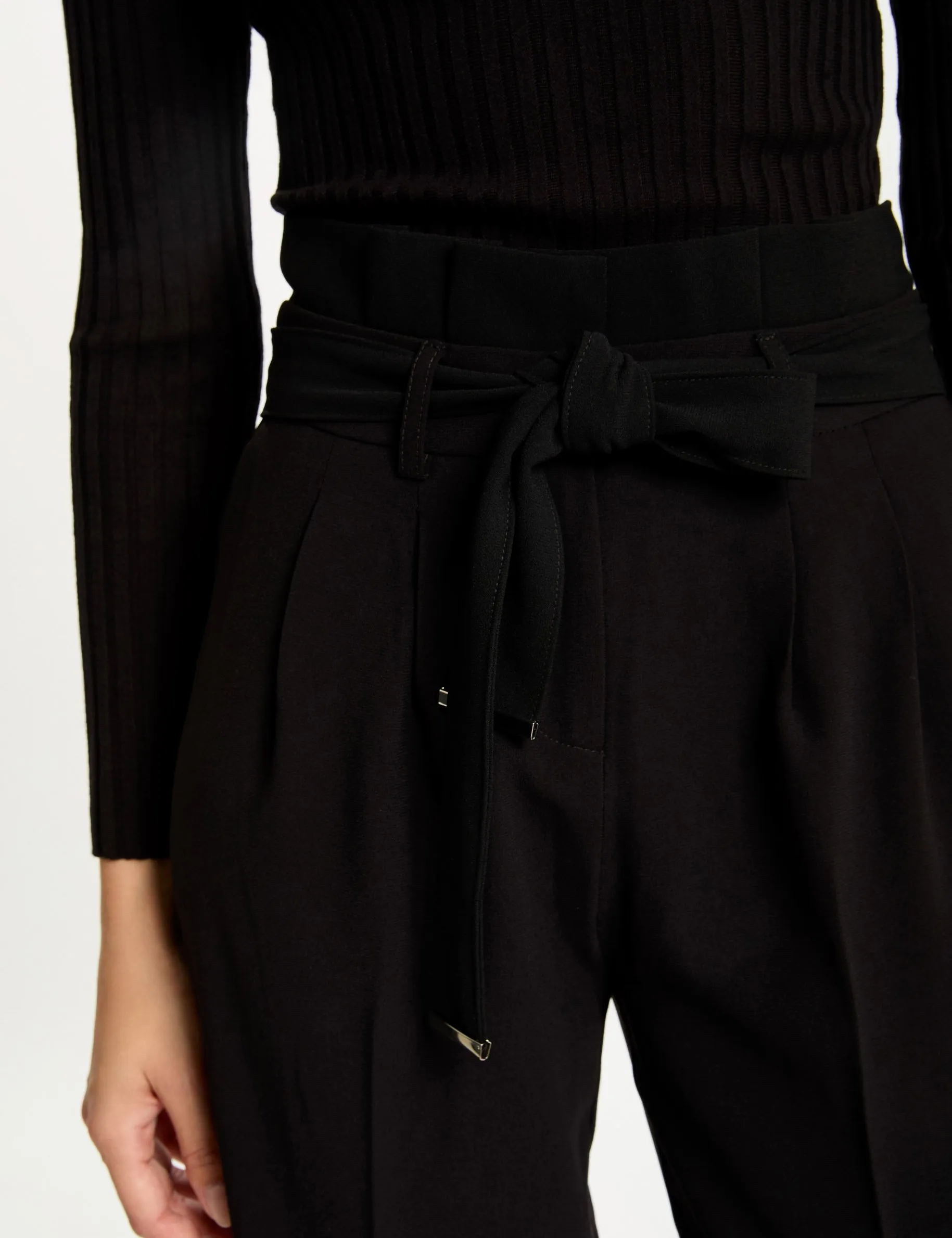 High waist fitted trousers black women