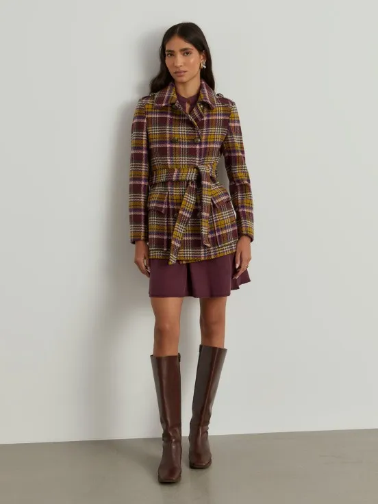 Houndstooth coat with belt