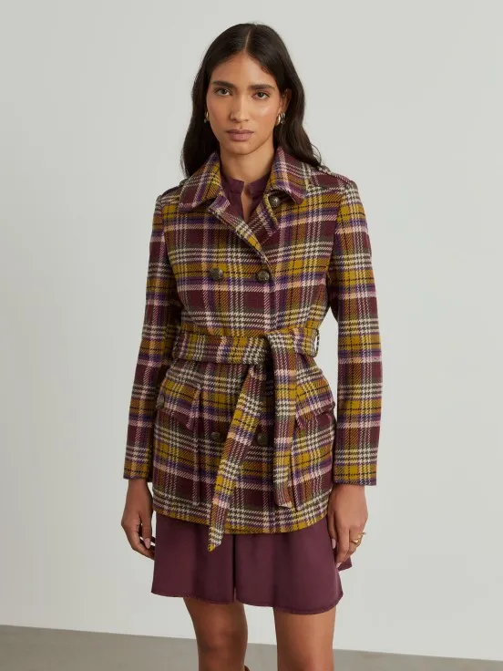 Houndstooth coat with belt