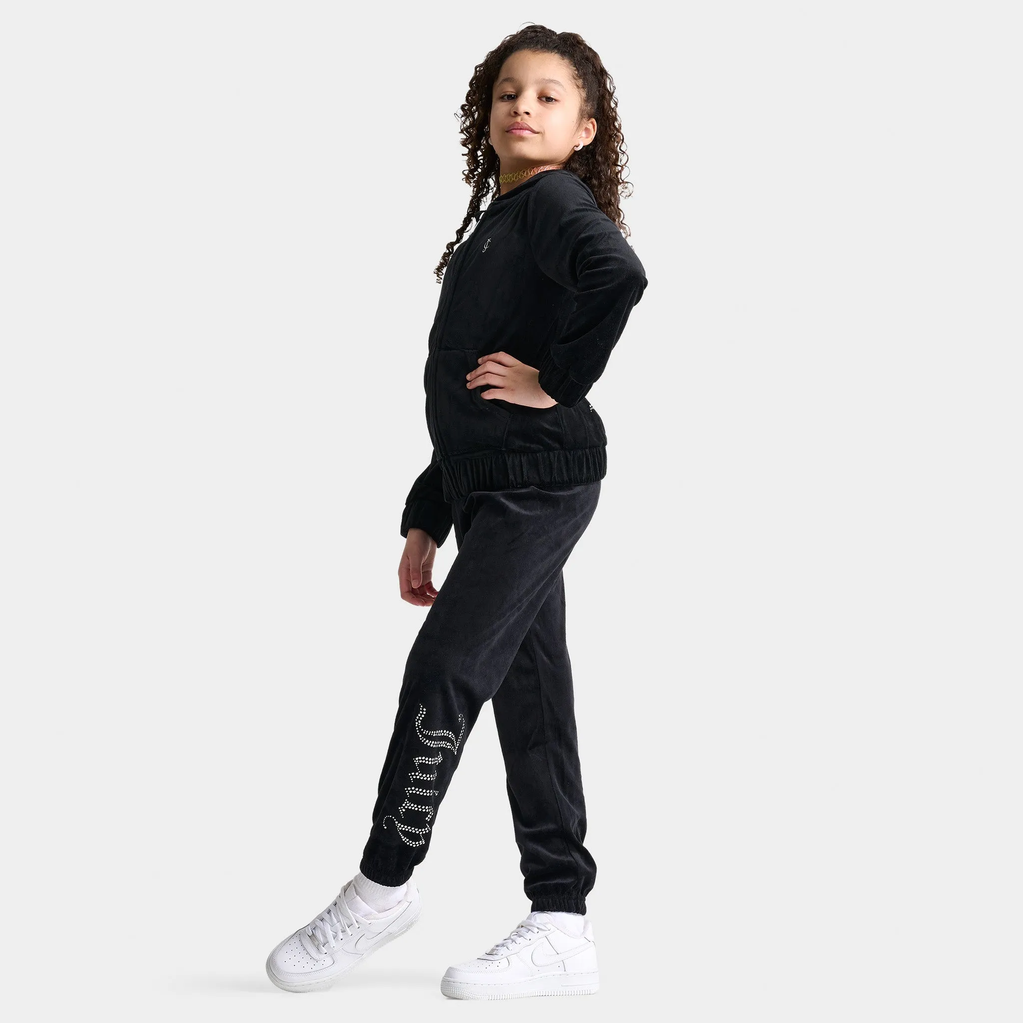 Juicy Couture Junior Girls' Velour Joggers / Deep Black