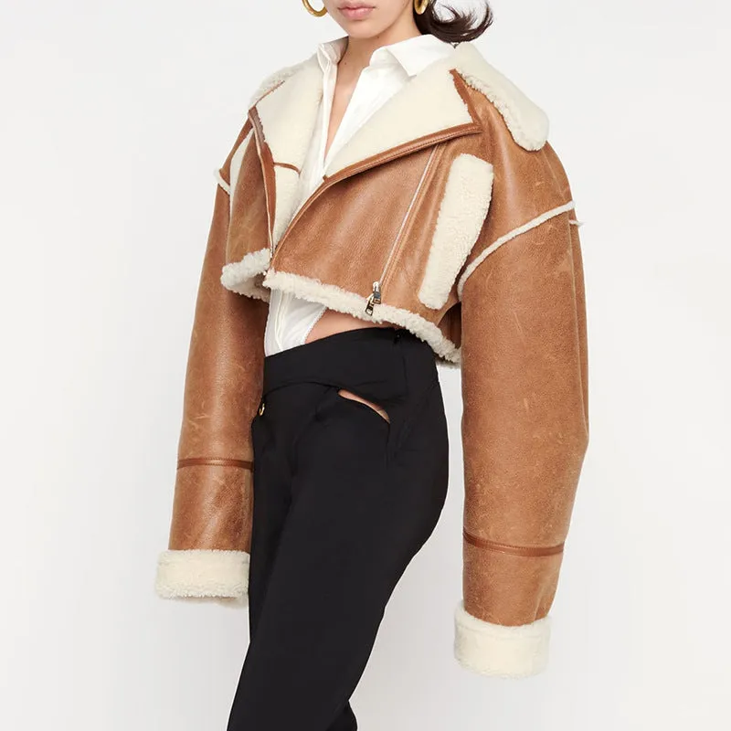 Female Lapel Fur Coat in Locomotive Lamb Hair