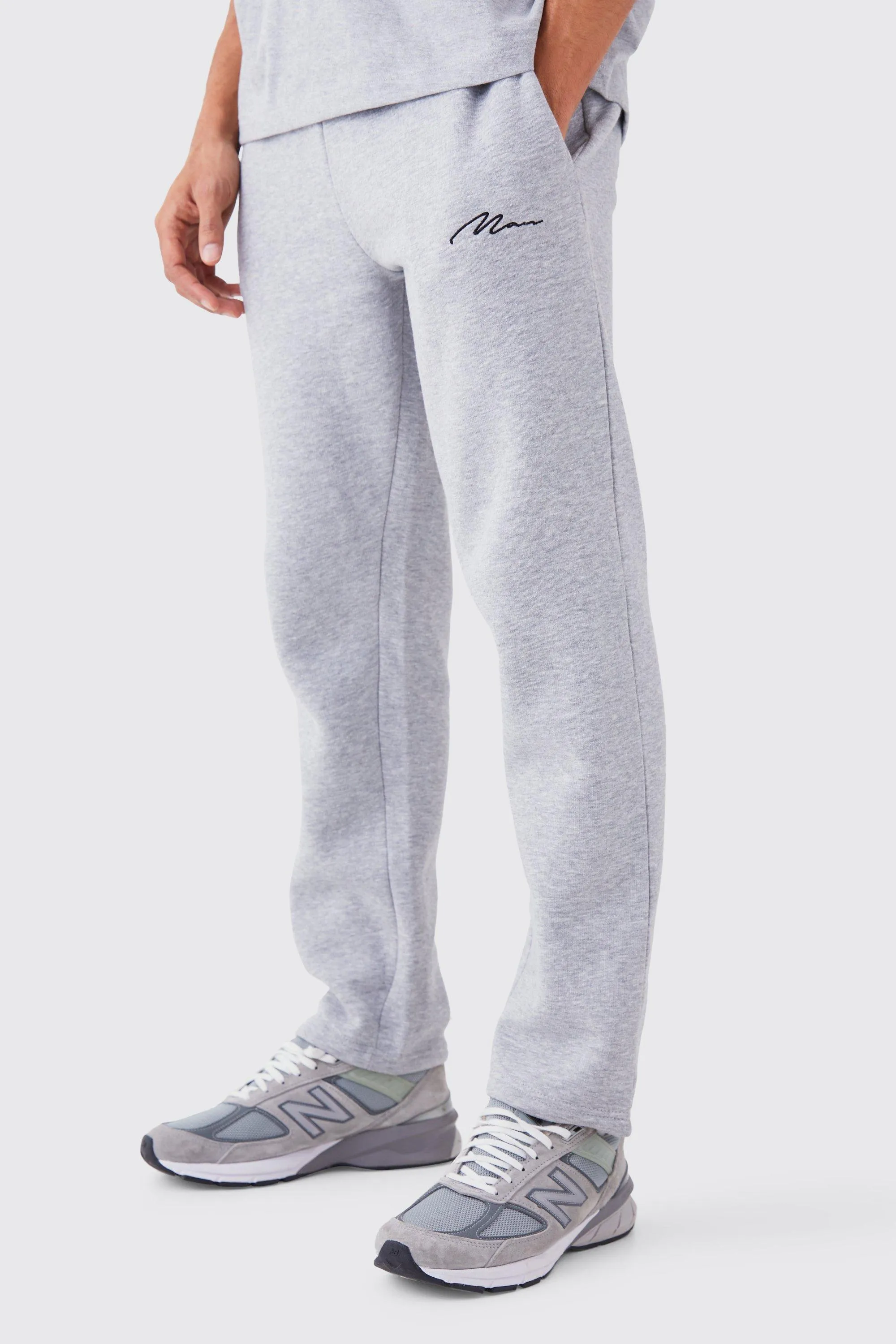 Man Signature Regular Fit Joggers | boohooMAN UK