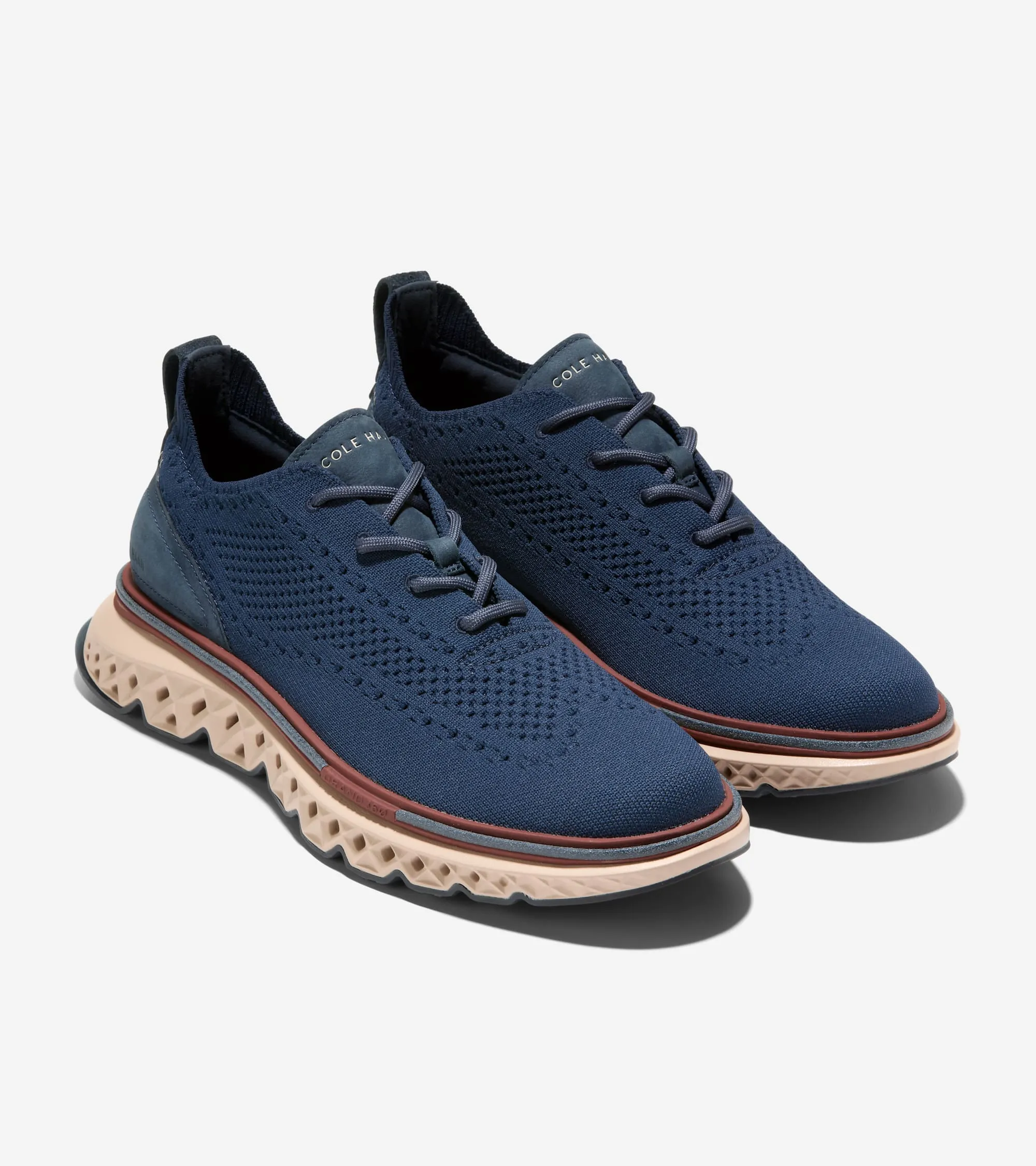 Men's 5 Stitchlite Wingtip Oxfords