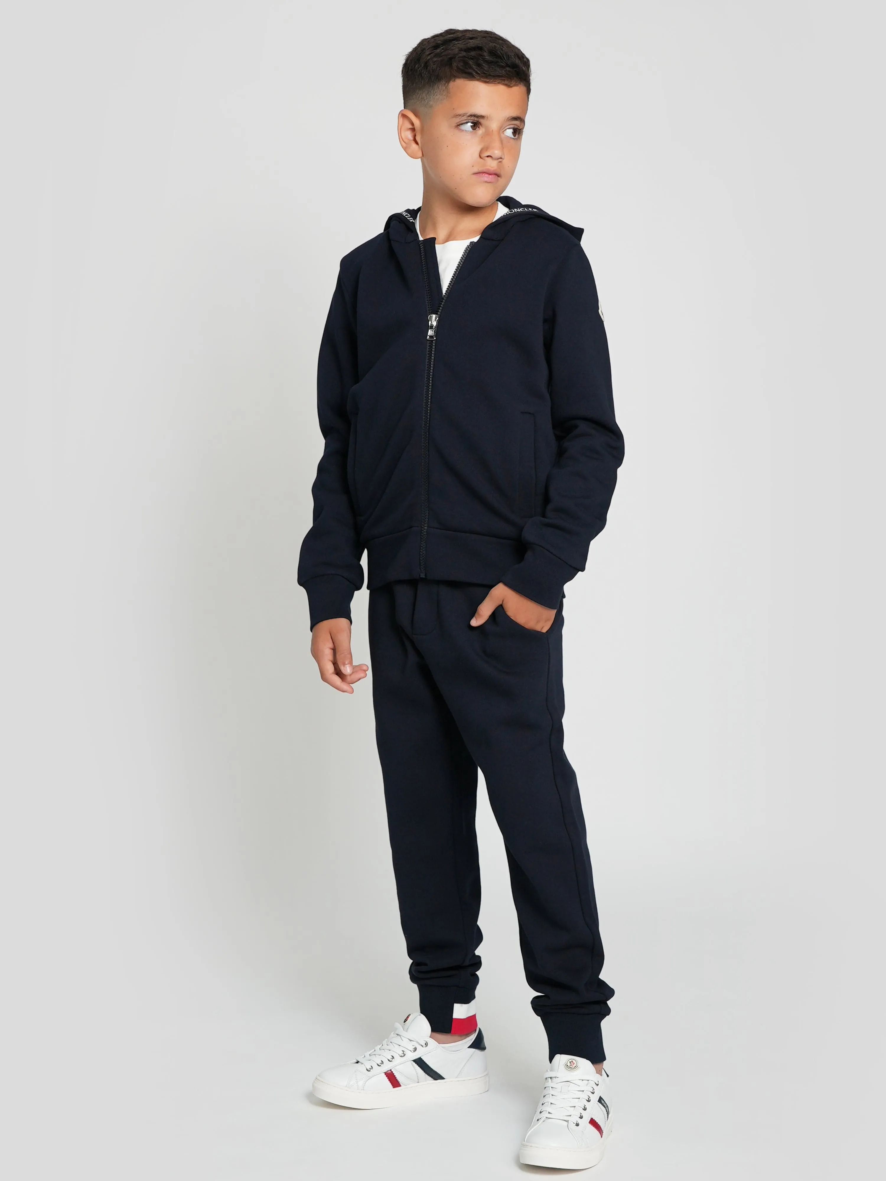 Moncler Enfant Boys Logo Joggers in Navy