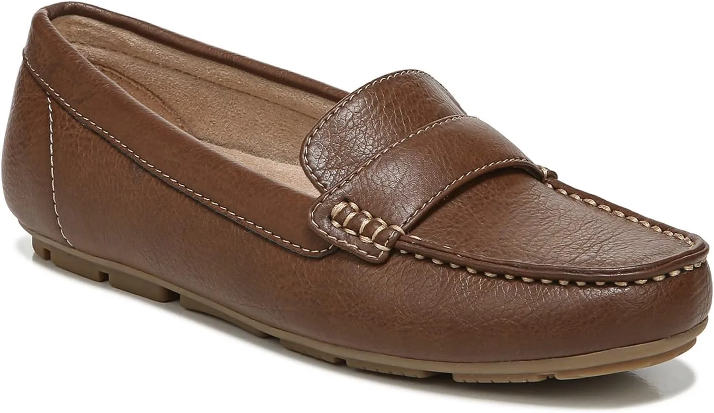 Naturalizer Women’s Soul Seven Slip-On Loafer