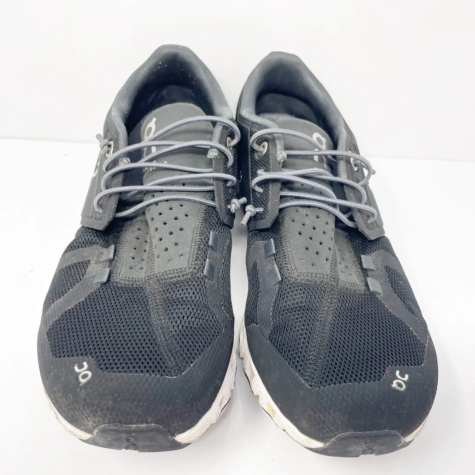 On Womens Cloud 5 Black Running Shoes Sneakers Size 9.5