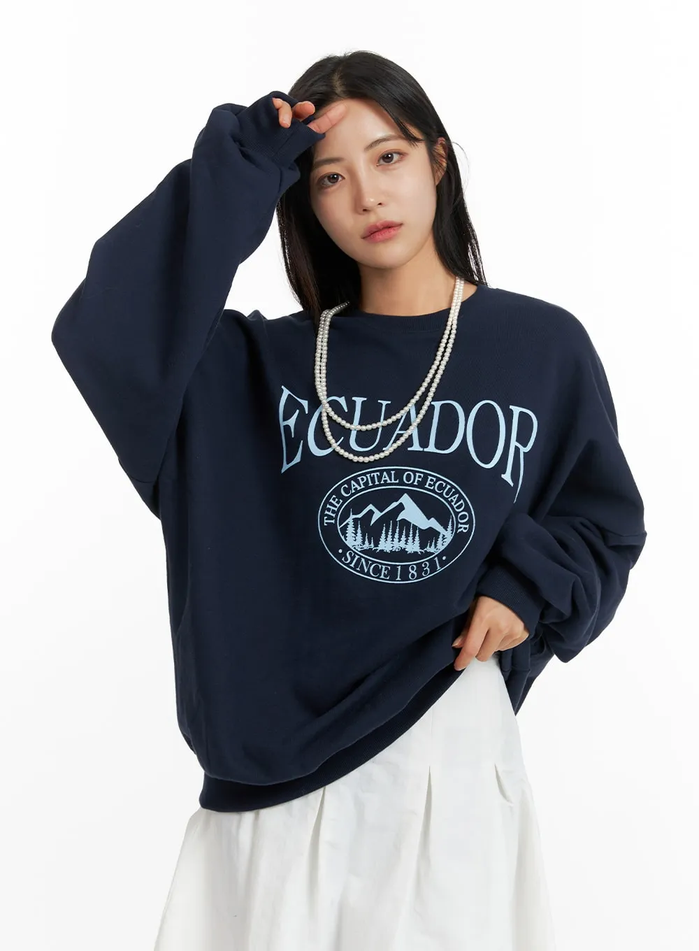 Oversized Graphic Sweatshirt OF419