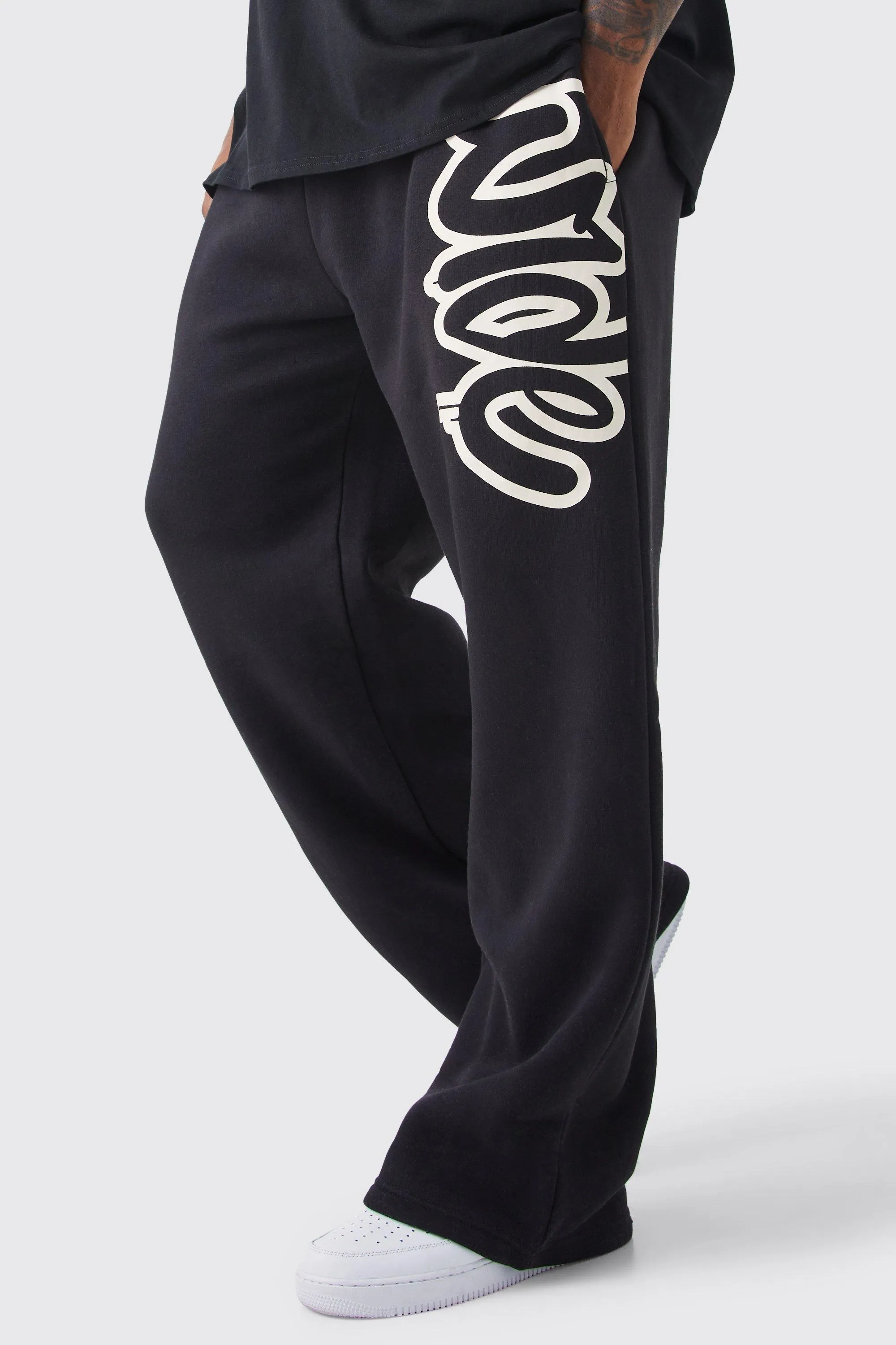 Plus Relaxed Worldwide Graffiti Joggers | boohooMAN UK