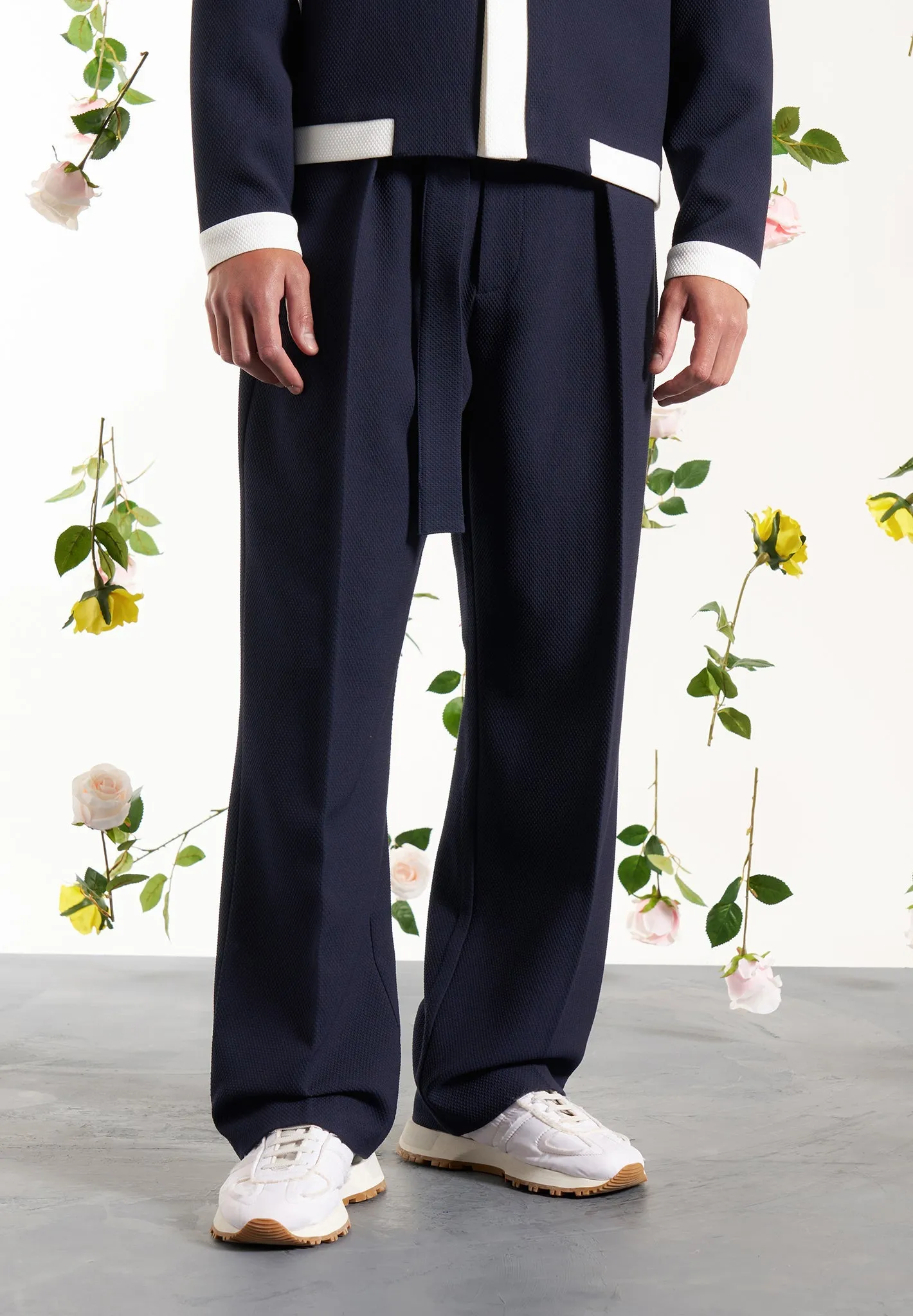 Relaxed Fit Textured Belted Tailored Trousers - Navy