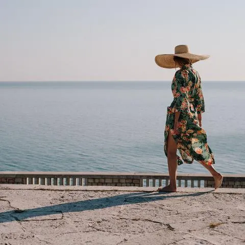 --Rossella Black Ribbon Straw Hat-