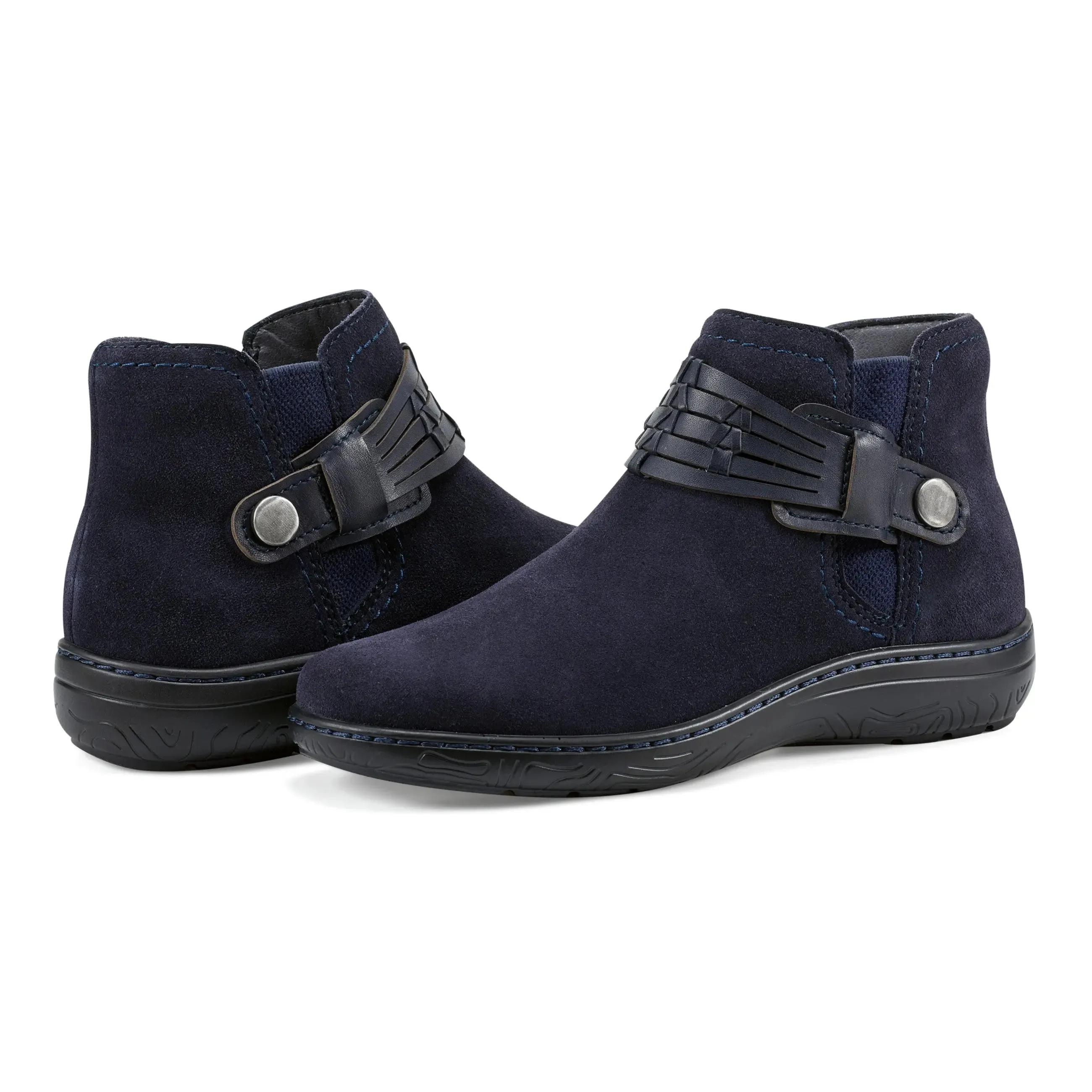 Synal Flat Casual Booties