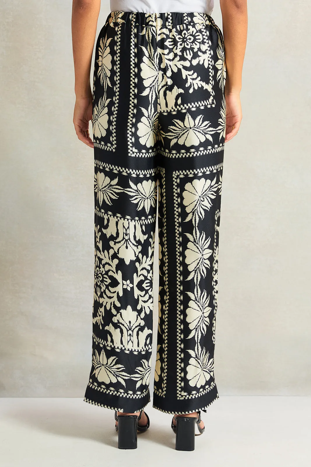 Women Black Printed Wide Leg Trousers