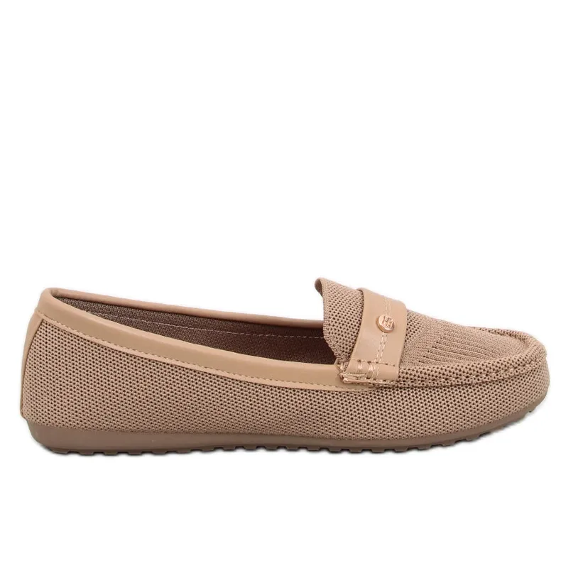 Beige Soft Women's Moccasins by Yuriko Kaki